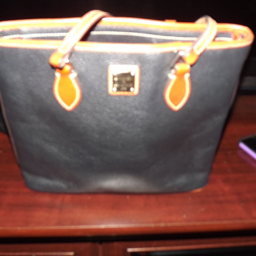 Black and tan purse